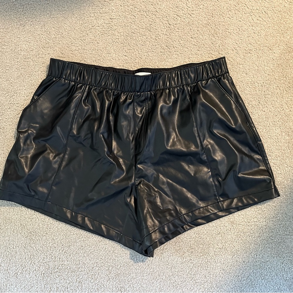 Abercrombie Leather Short